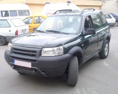 Maşina unui constănţean, furată din Italia, descoperită în Ialomiţa